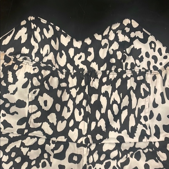Stylish Black and White Leopard Print Dress strapless silence + noise brand - Picture 3 of 3